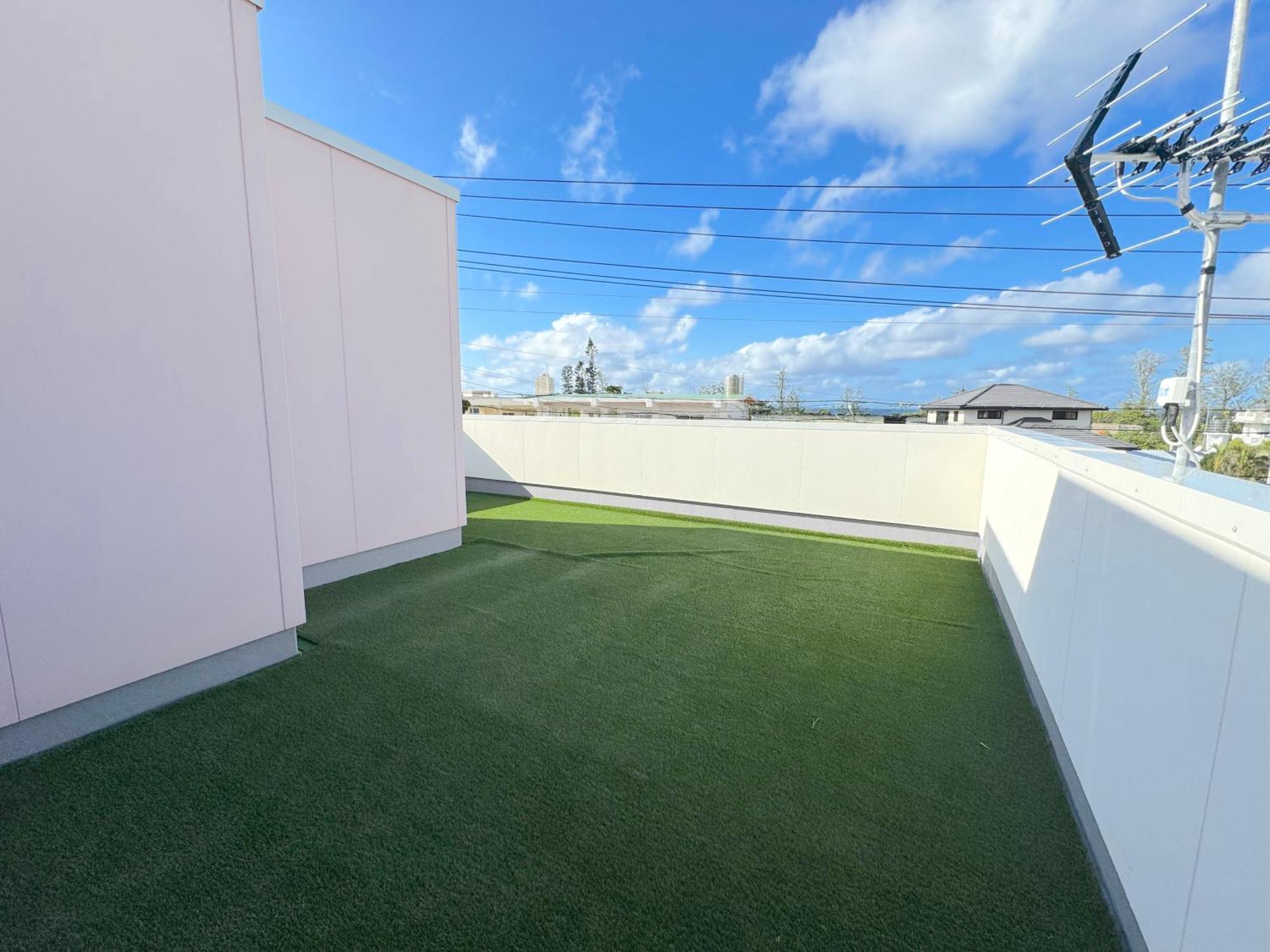 グランディオーソ沖縄プールヴィラ恩納７ Onna Exterior foto